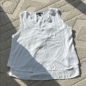 Elegant White Sleeveless Top Scalloped Detail